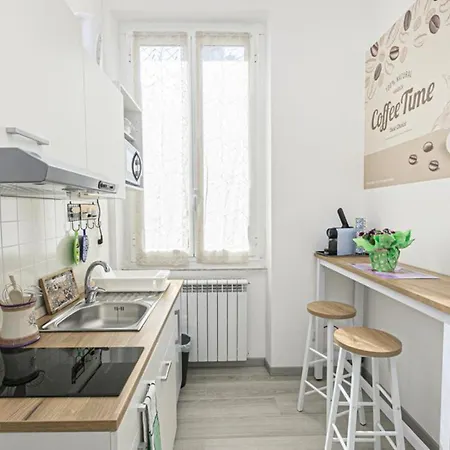 Plein Ciel - Attico Vicino Al Centro - Parcheggio Privato Apartment Genua