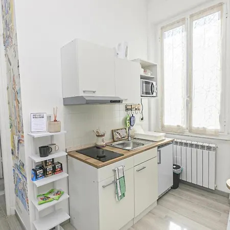 Plein Ciel - Attico Vicino Al Centro - Parcheggio Privato Genua