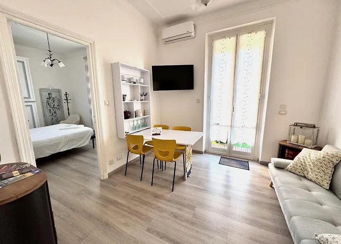 Plein Ciel - Attico Vicino Al Centro - Parcheggio Privato Apartment Genoa